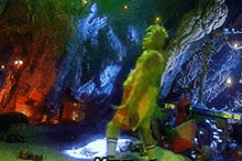 The Grinch poses in new outfit