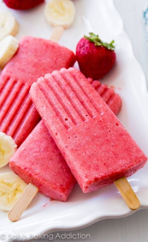 strawberry banana popsicles