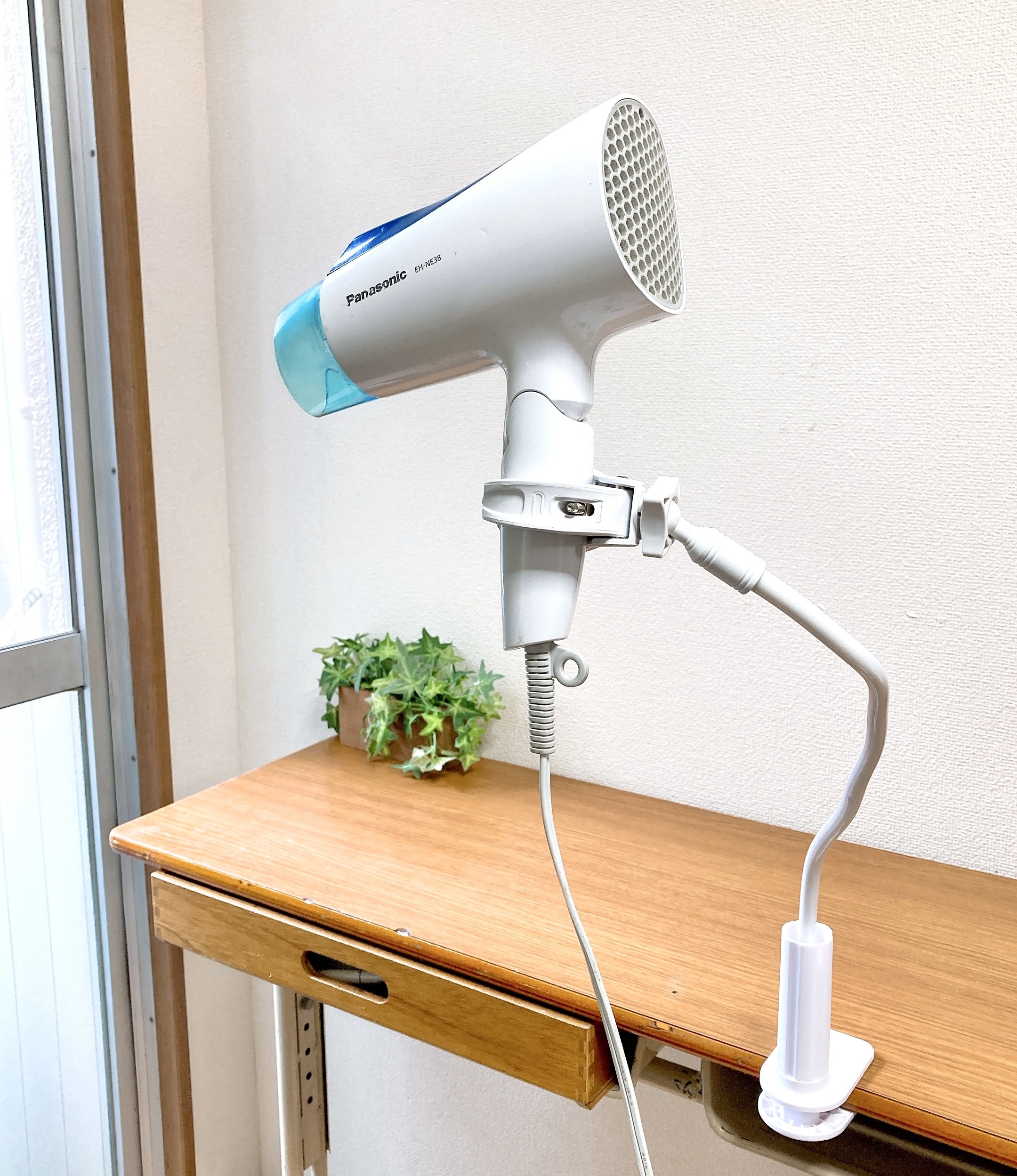 3COINS(スリーコインズ)のオススメ便利グッズ「ヘアドライヤークリップ」