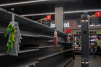 empty shelves seen in philly after water issue