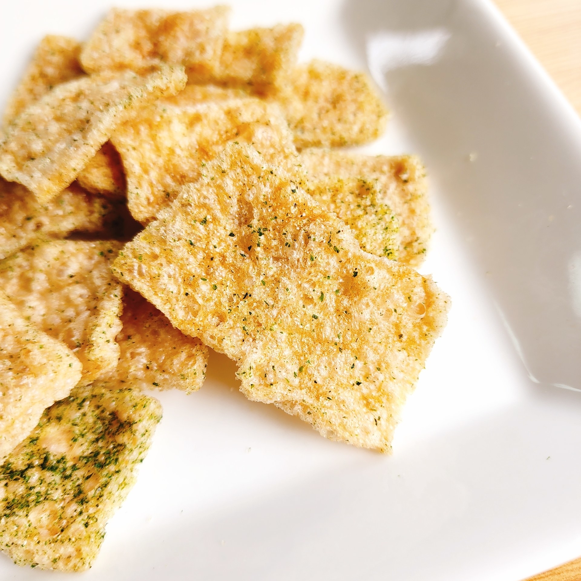 LAWSON（ローソン）のおすすめお菓子「こんにゃくチップス のりしお味」