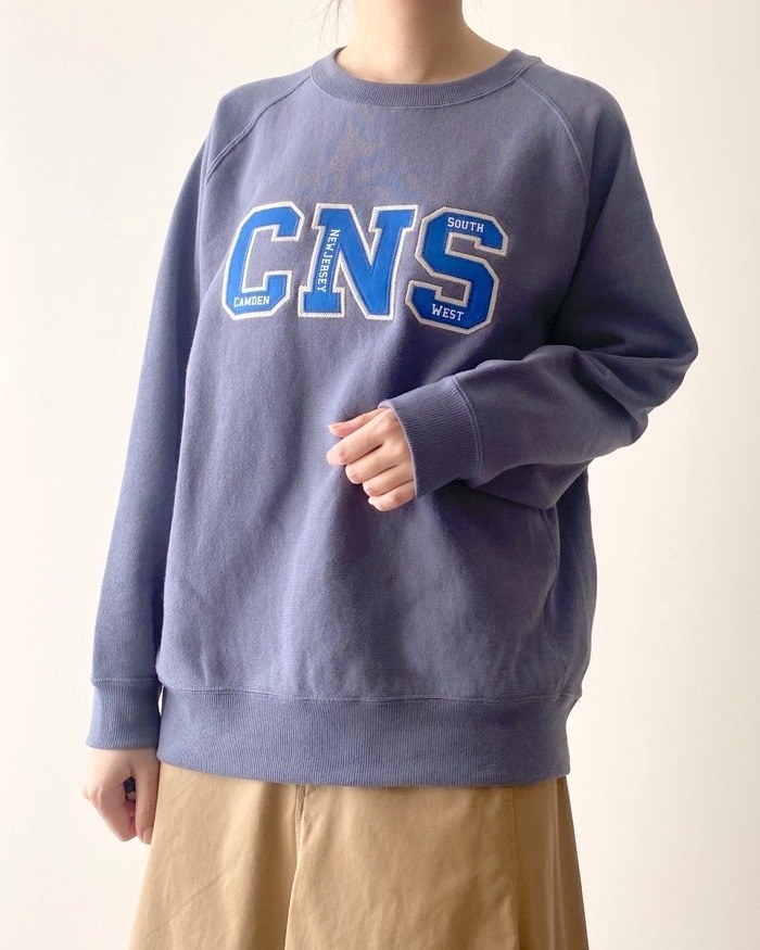 niko and…(ニコアンド)のおすすめのレディースアイテム「ヴィンテージライクアソートロゴプルオーバー」