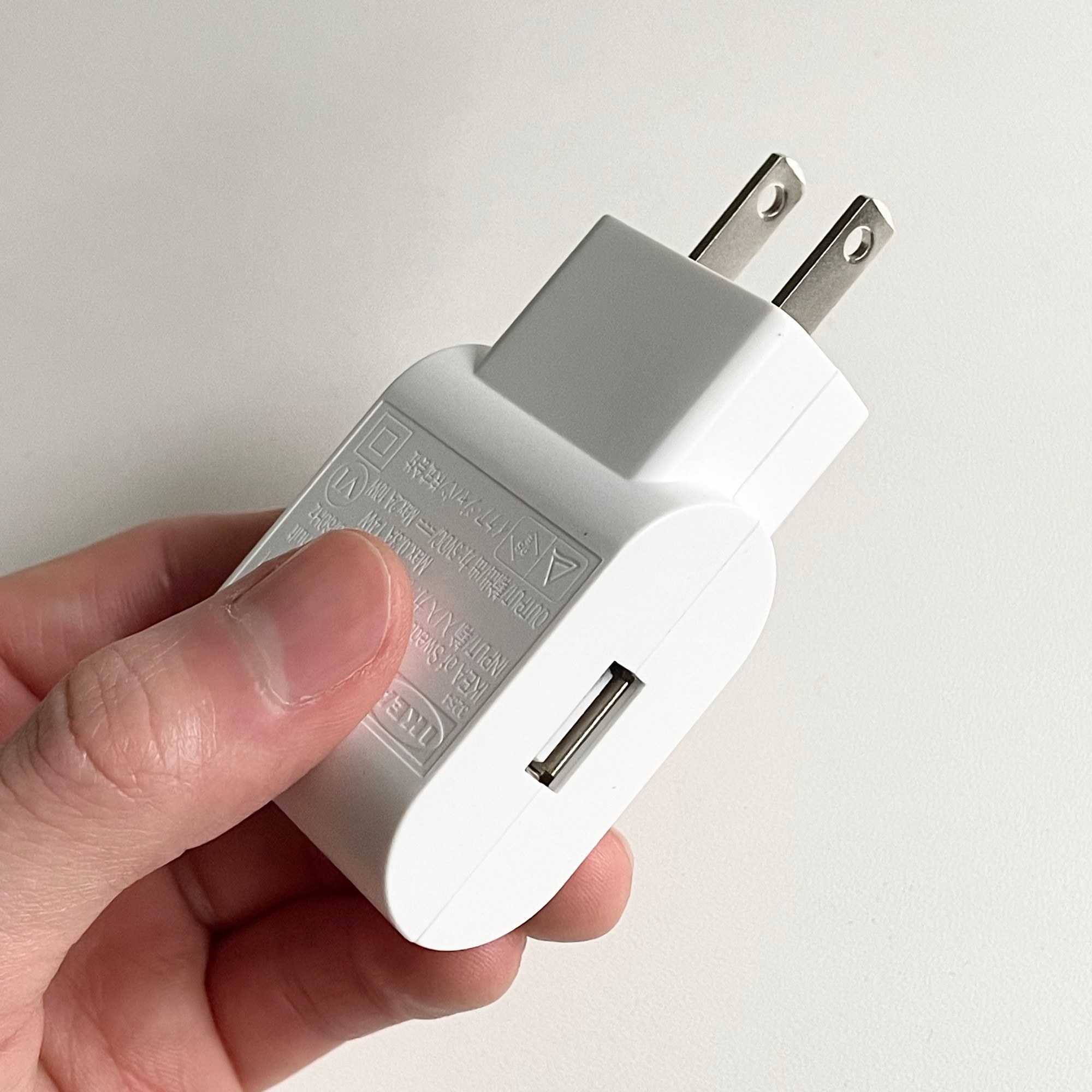 IKEA（イケア）のおすすめの便利グッズ「NORDMÄRKE ノールドメルケ ワイヤレス充電器」