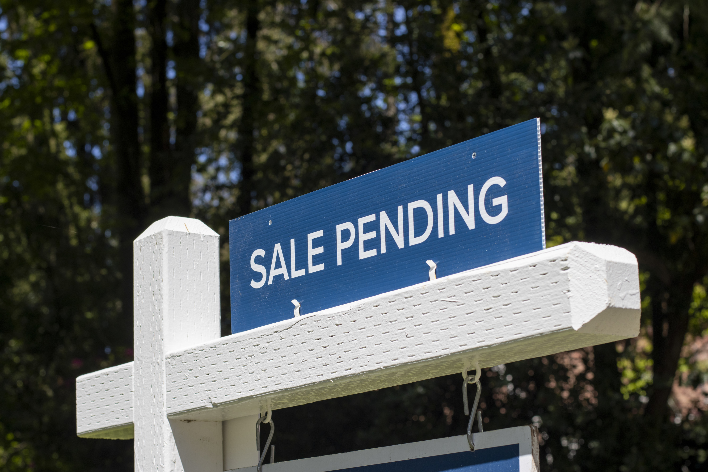 a house sale pending
