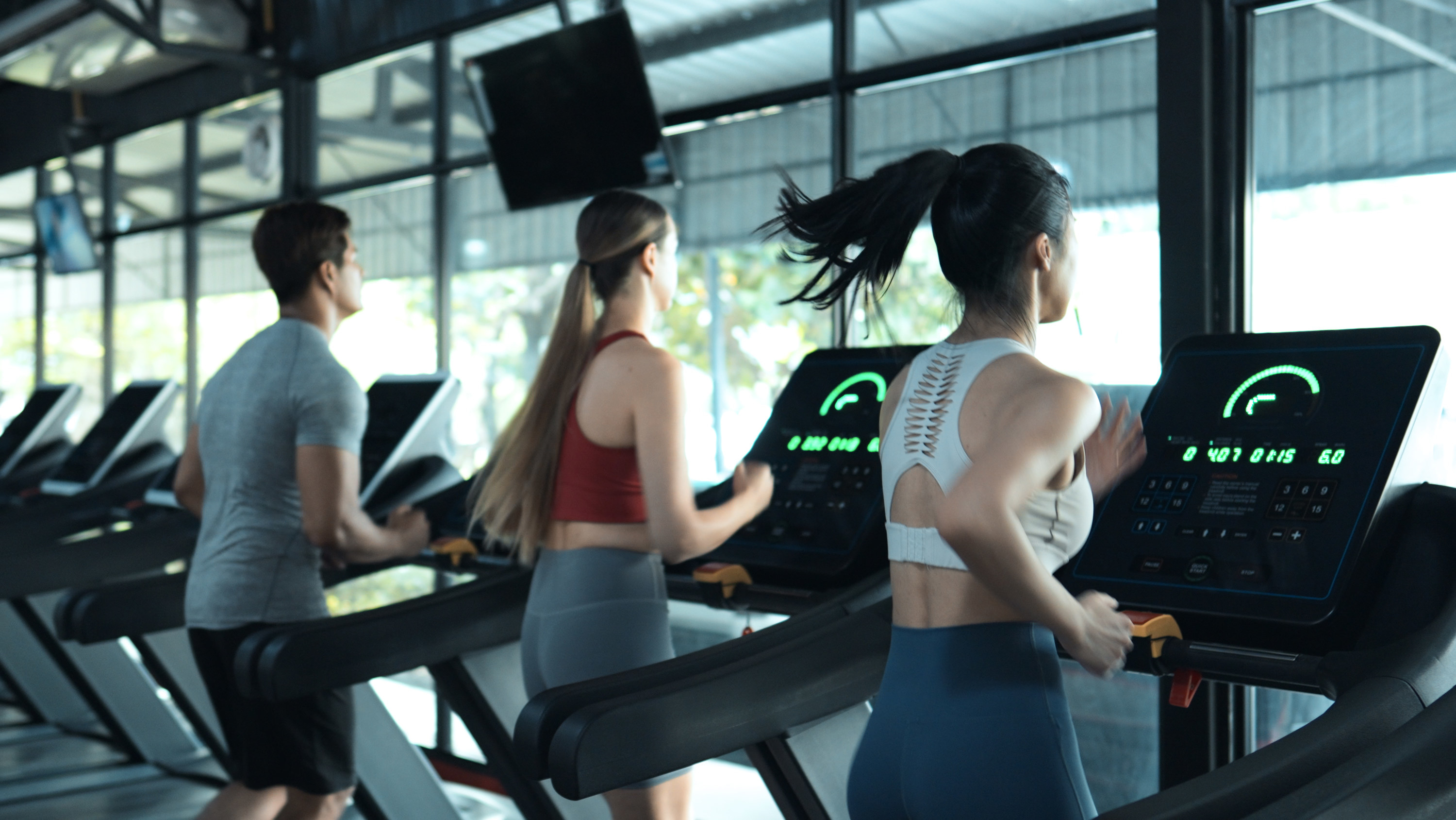 people running on a treadmill