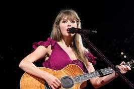 When she does that mic pose, she's about to slay...