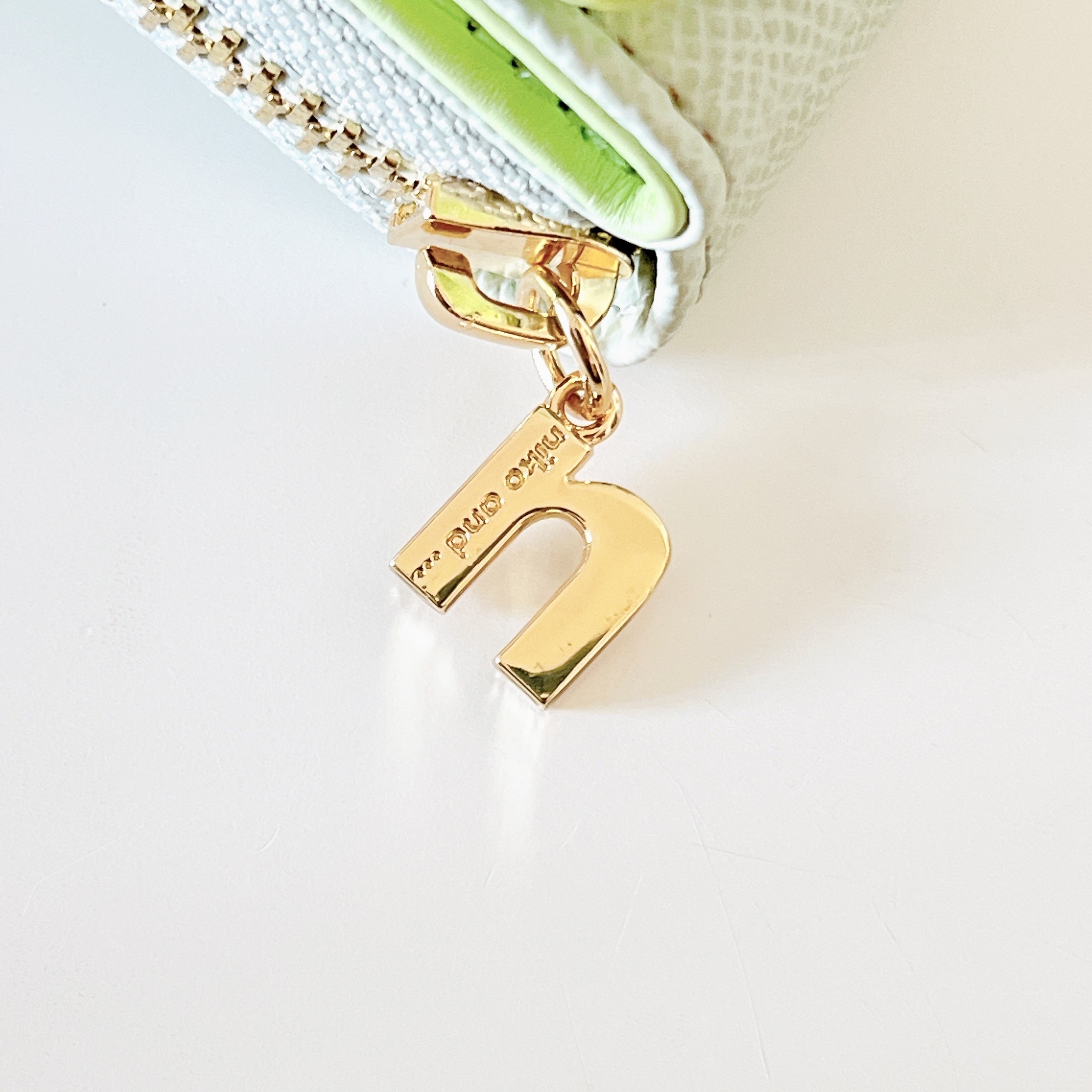 niko and…（ニコ アンド）のおすすめの財布「オリジナルロゴ三つ折りミニ財布」