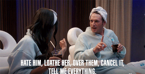 man telling woman at a spa hate him loathe her over them cancel it tell me everythnig
