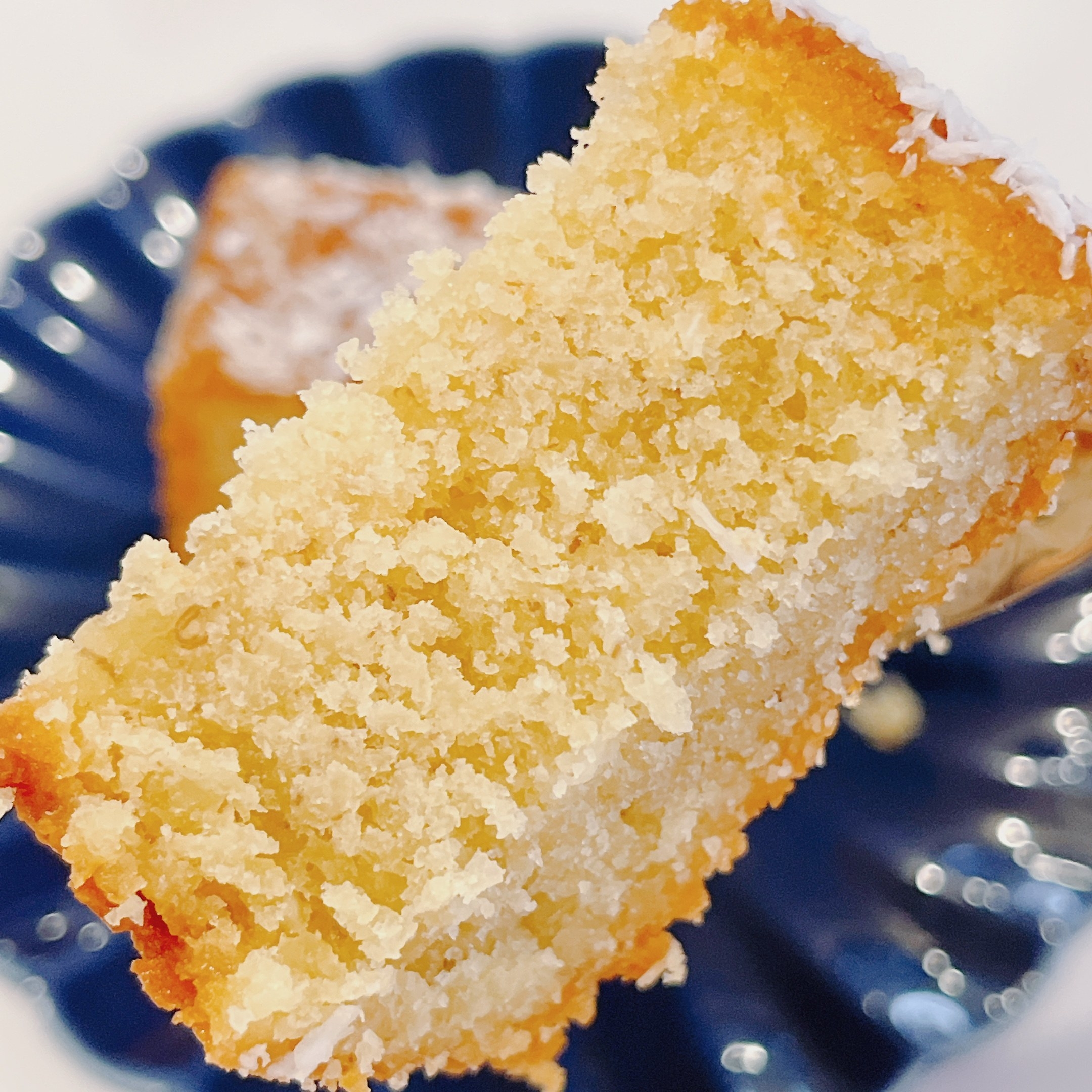 成城石井のオススメのスイーツ「エクアドル産フレッシュバナナとココナッツのパウンドケーキ」