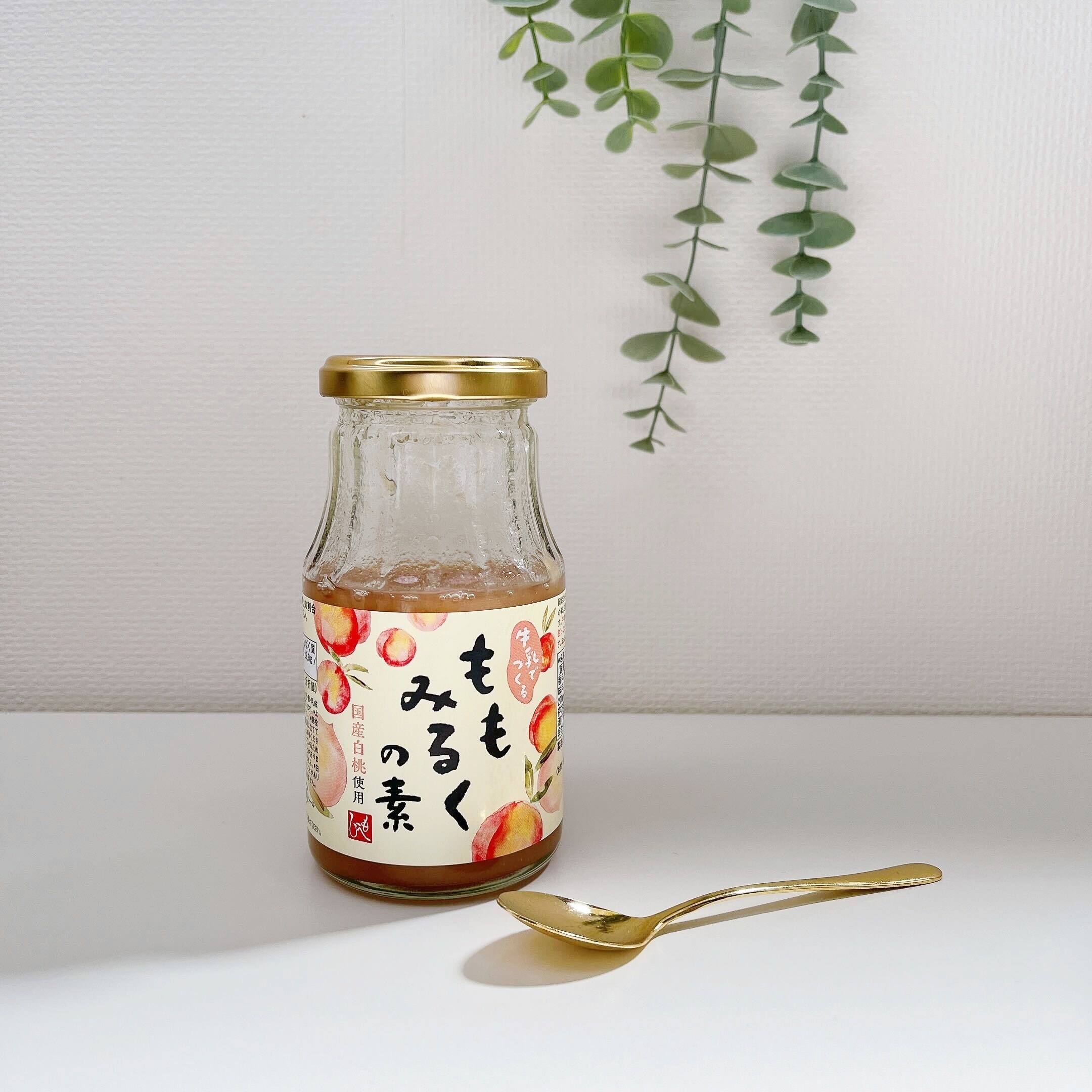 KALDI(カルディ)のオススメのドリンクの素「牛乳でつくる ももみるくの素 270ml」