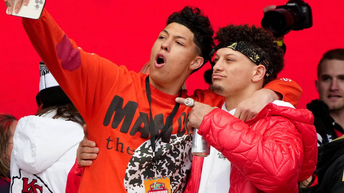 Jackson Mahomes, brother of Kansas City Chiefs quarterback Patrick Mahomes, is being investigated by police over allegations that he assaulted a waiter.