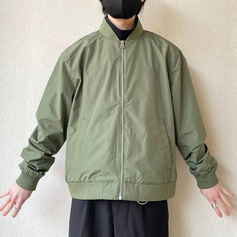 H＆M】1枚でサマになる！着回し力が高い「楽ちんアウター」軽い着心地 