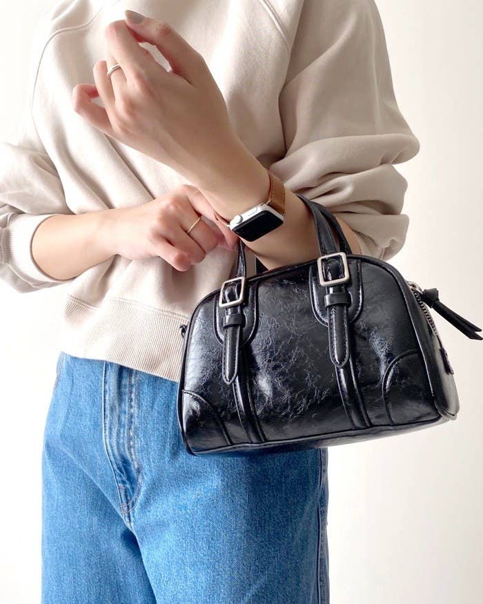 ZARA】これは毎日使っちゃう。使い勝手バツグンの「高見えバッグ 