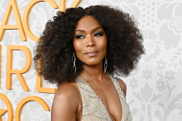 NEWARK, NEW JERSEY - AUGUST 25: Angela Bassett attends Black Girls Rock 2019 Hosted By Niecy Nash at NJPAC on August 25, 2019 in Newark, New Jersey