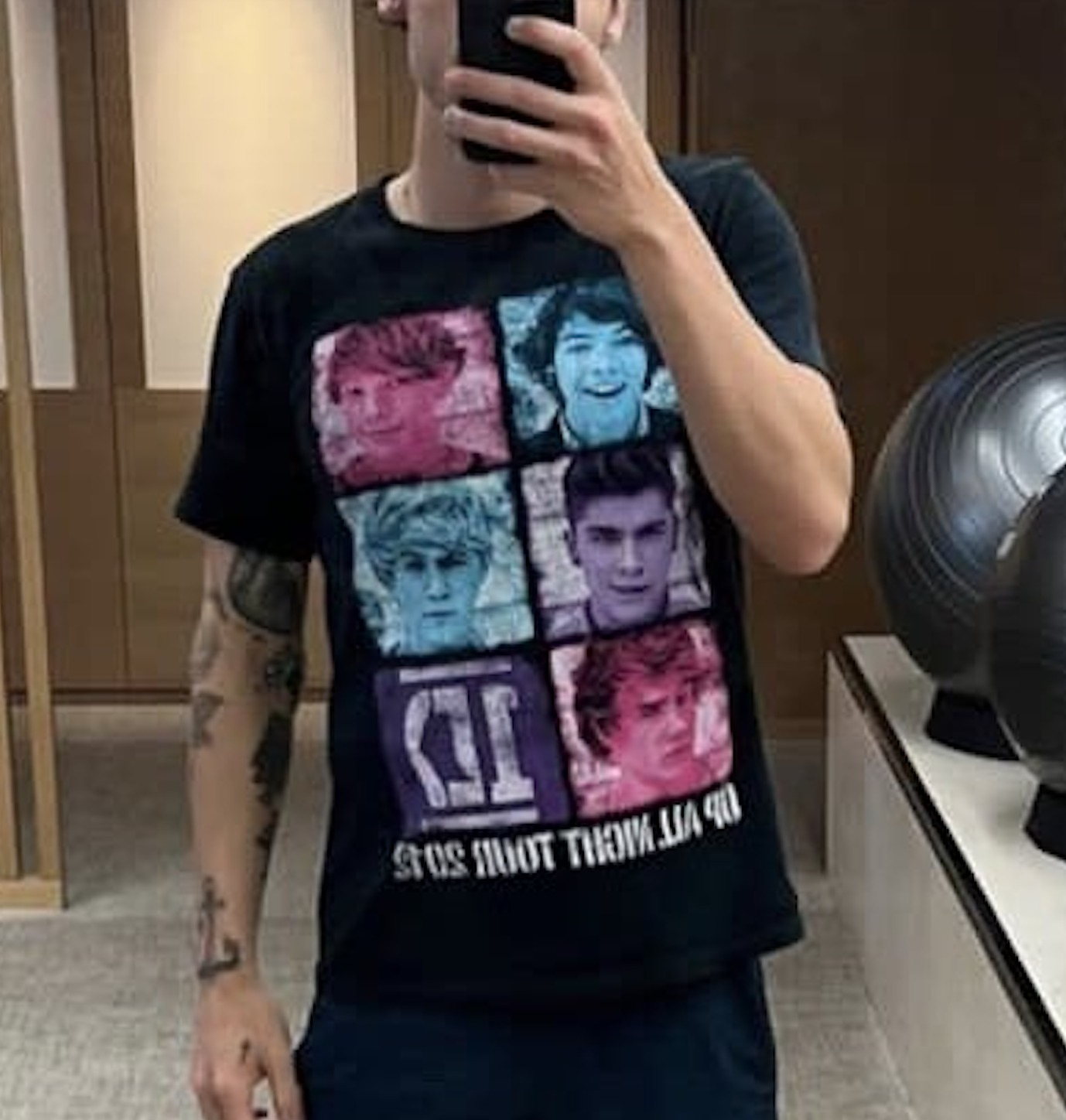 Harry Styles Mirror Selfie T-shirt