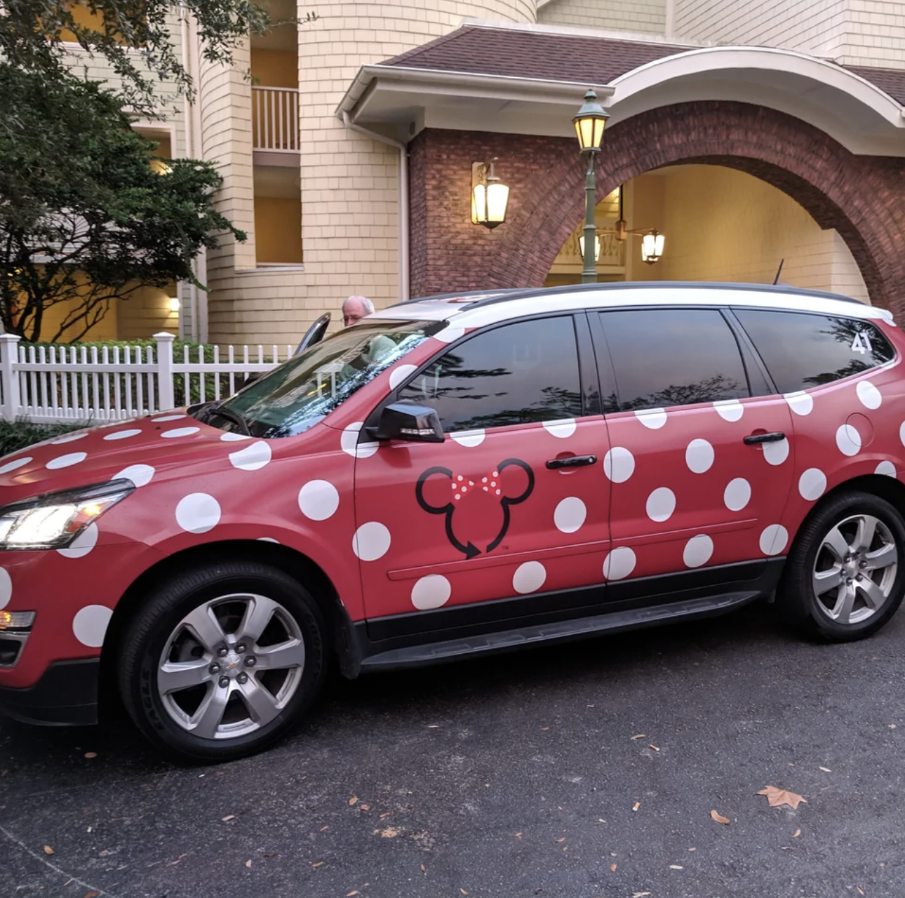 minnie mouse themed paint job