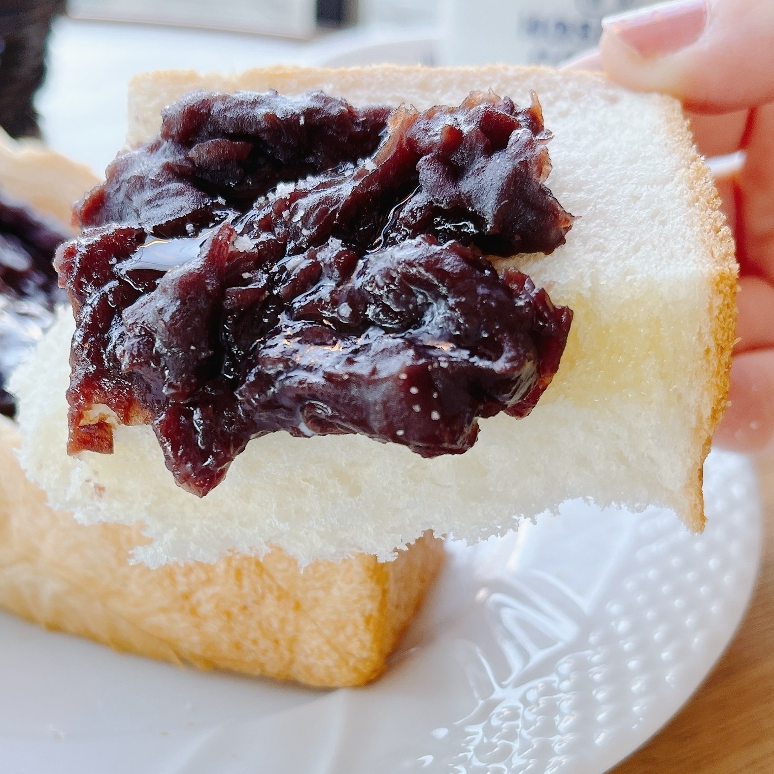 星乃珈琲店のおすすめモーニングメニュー「つぶあんバタートースト」