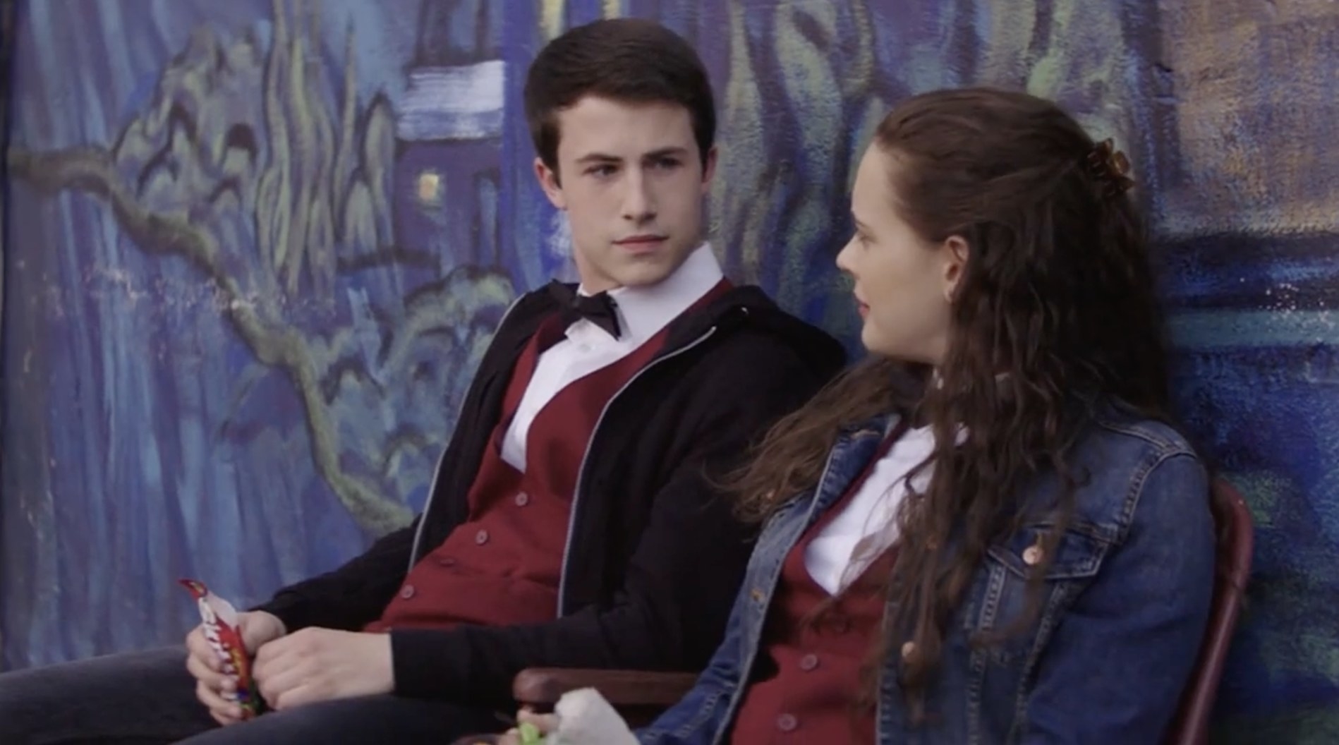Dylan Minnette and Katherine Langford in 13 Reasons Why