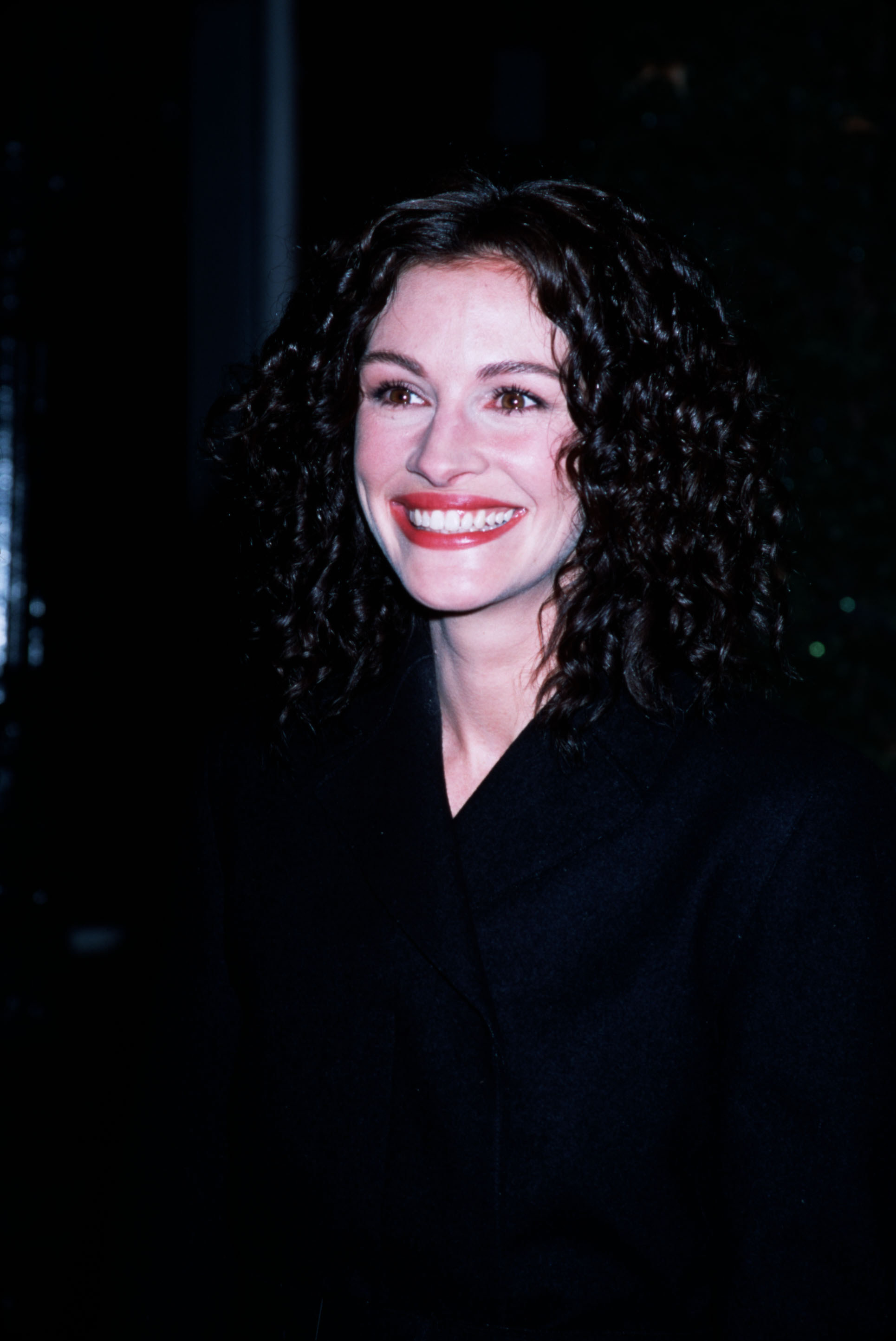 Julia Roberts in 1997 smiling