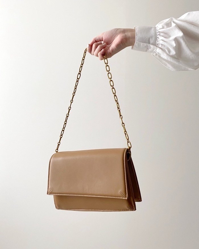 ZARA】レトロなデザインに一目惚れちゃいました！コーデが華やか