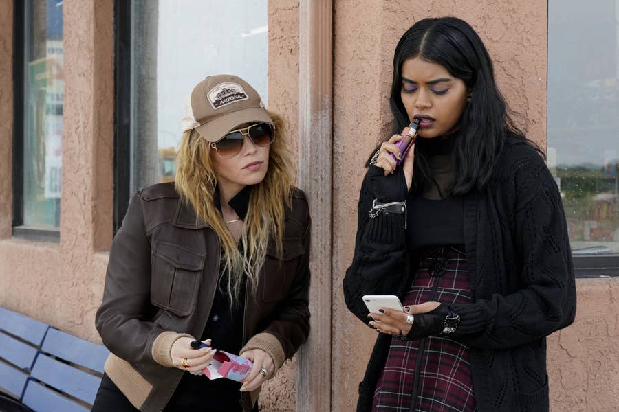 Why Natasha Lyonne Stopped Smoking Cigarettes