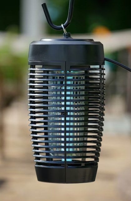 the black insect zapper