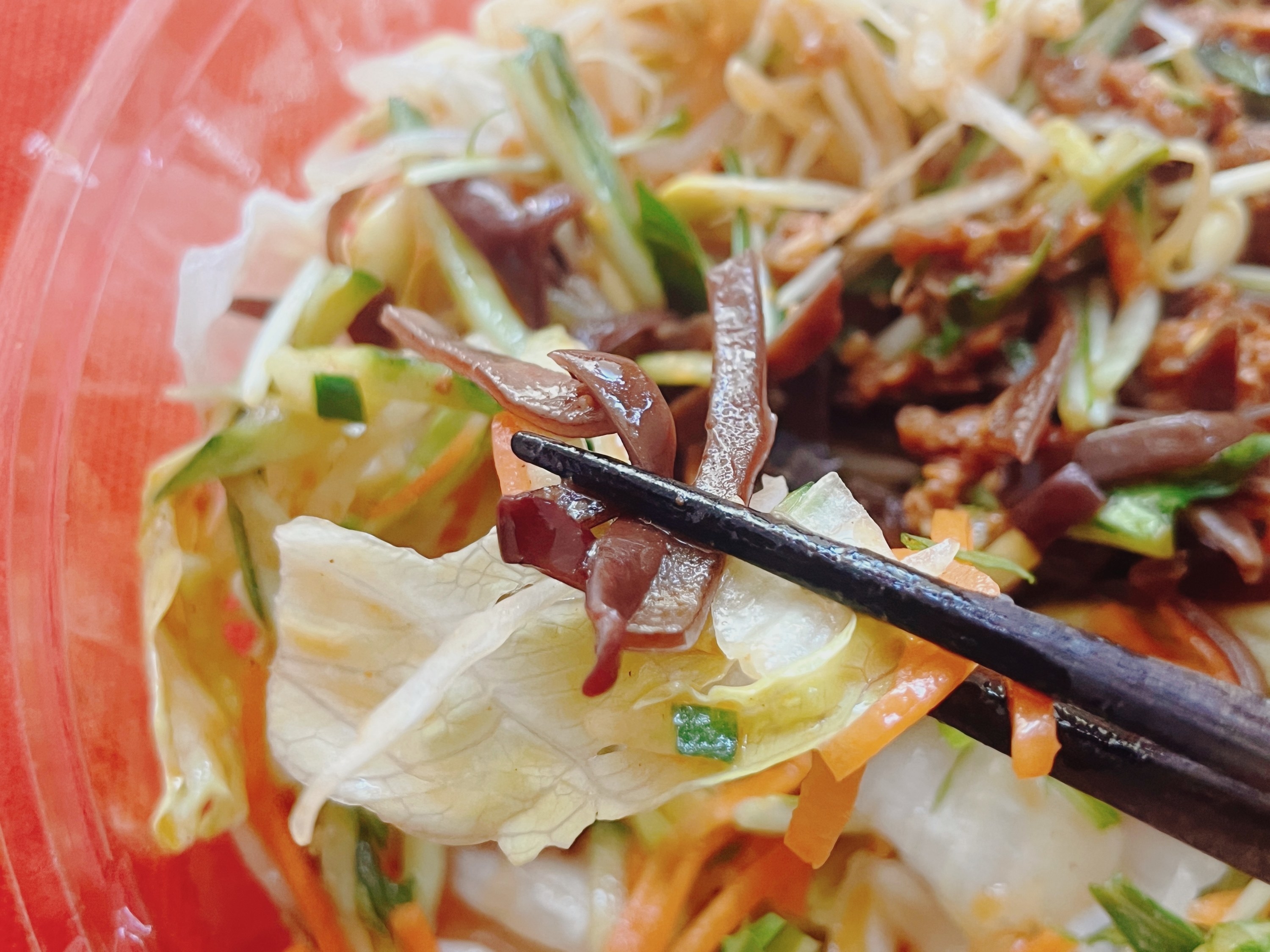 FamilyMart(ファミリーマート)のオススメのパスタ「担担風パスタサラダ」