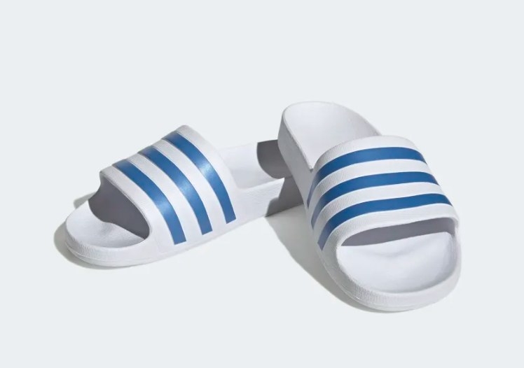 Buzz best sale adidas adilette