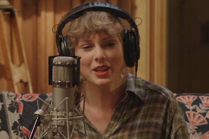 photo of Taylor Swift recording a song from her in-house studio