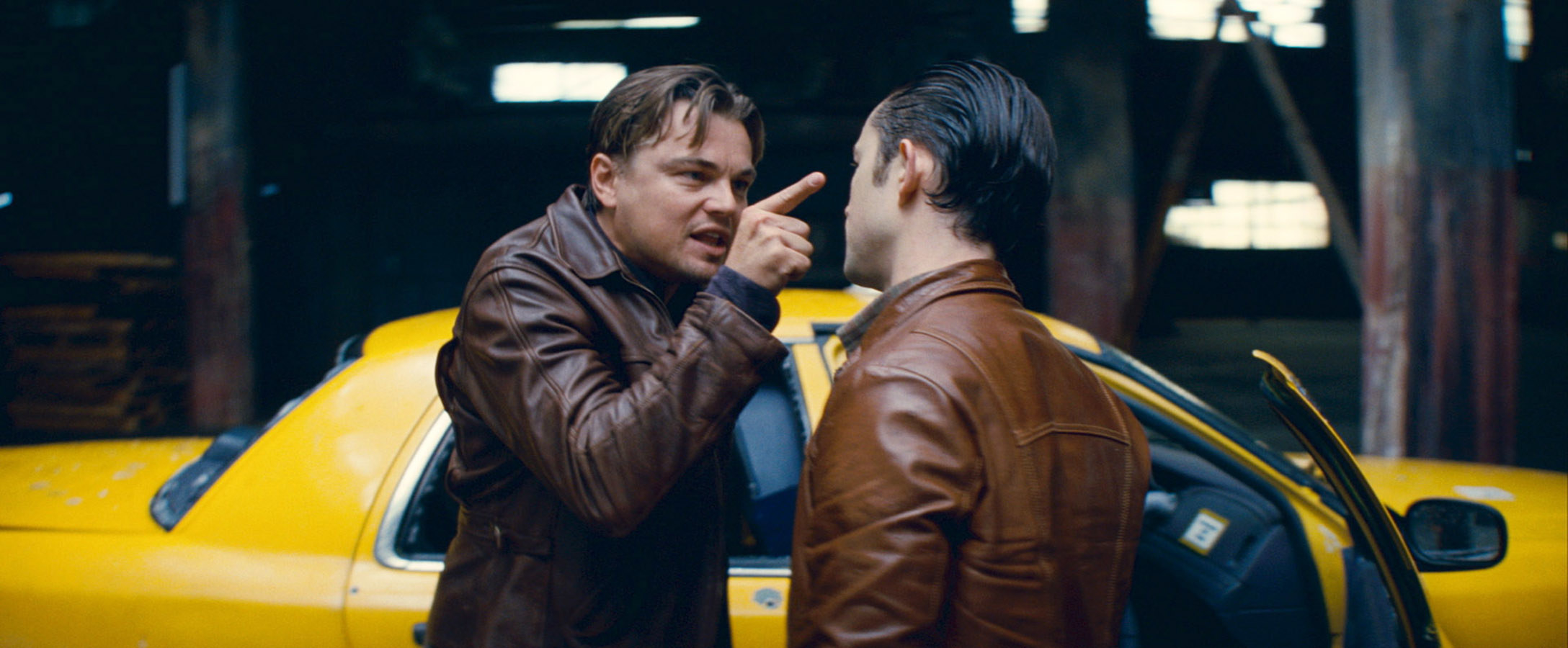 Leonardo DiCaprio yells at Joseph Gordon-Levitt