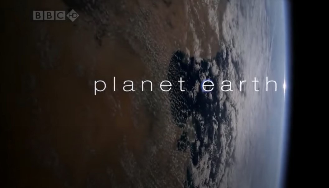 地球标题屏幕