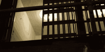 Jail cell closing