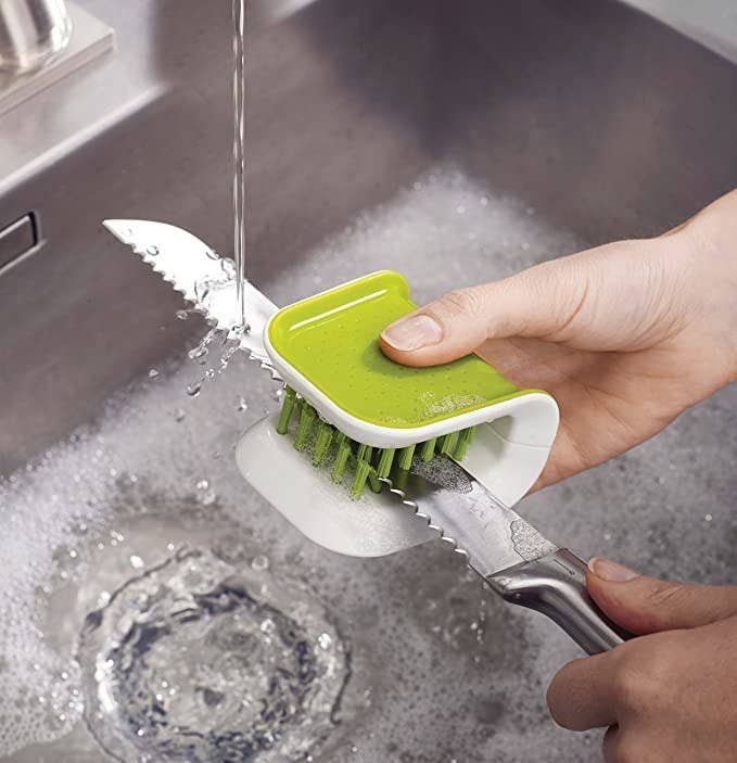 Customers Call This $25 Editor-Loved Sponge Caddy a 'Sink Hero