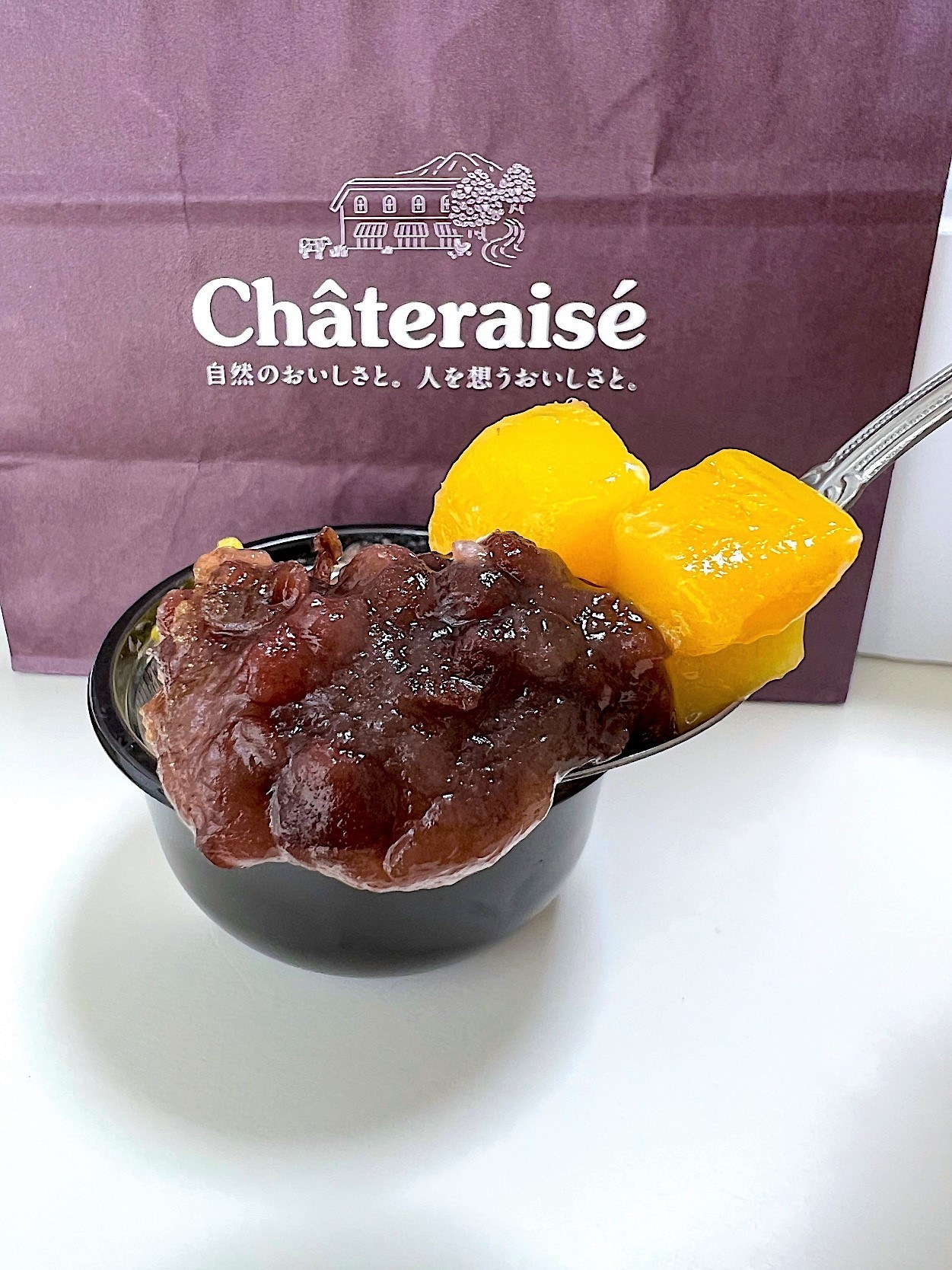 シャトレーゼ（Chateraise）のおすすめスイーツ「鹿児島抹茶のわらび餅クリームあんみつ」