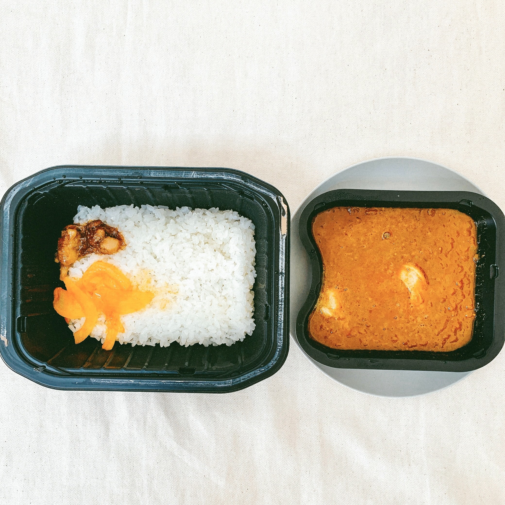 セブン-イレブンのおすすめの冷凍食品「EASE UP魯珈監修 ろかプレート」