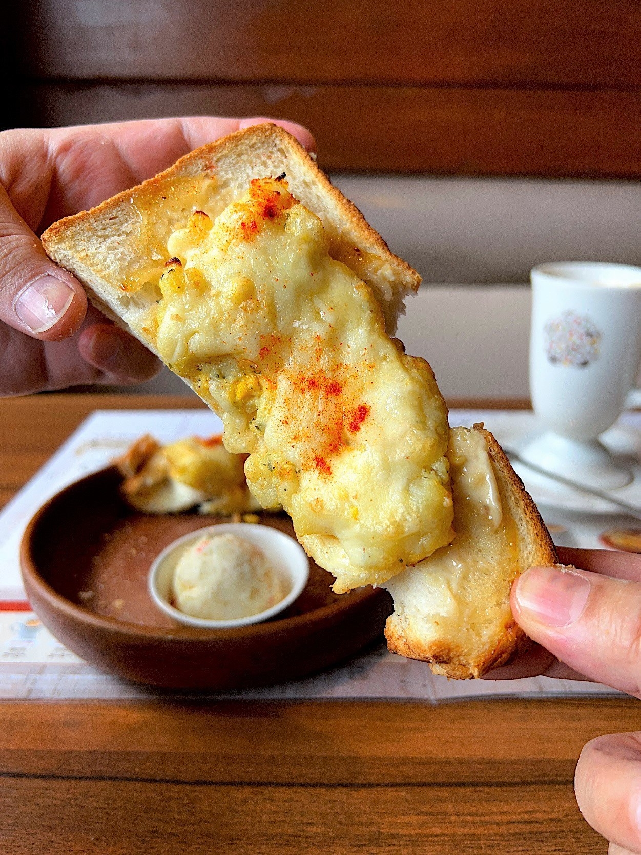 びっくりドンキーのおすすめモーニングセット「ポテサラトーストセット」