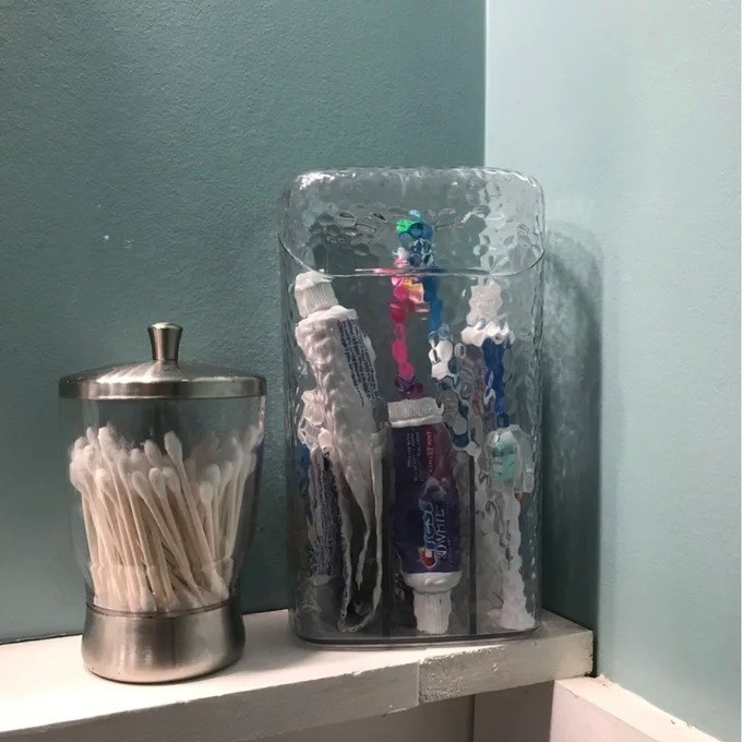 A reviewer pic of the toothbrush holder