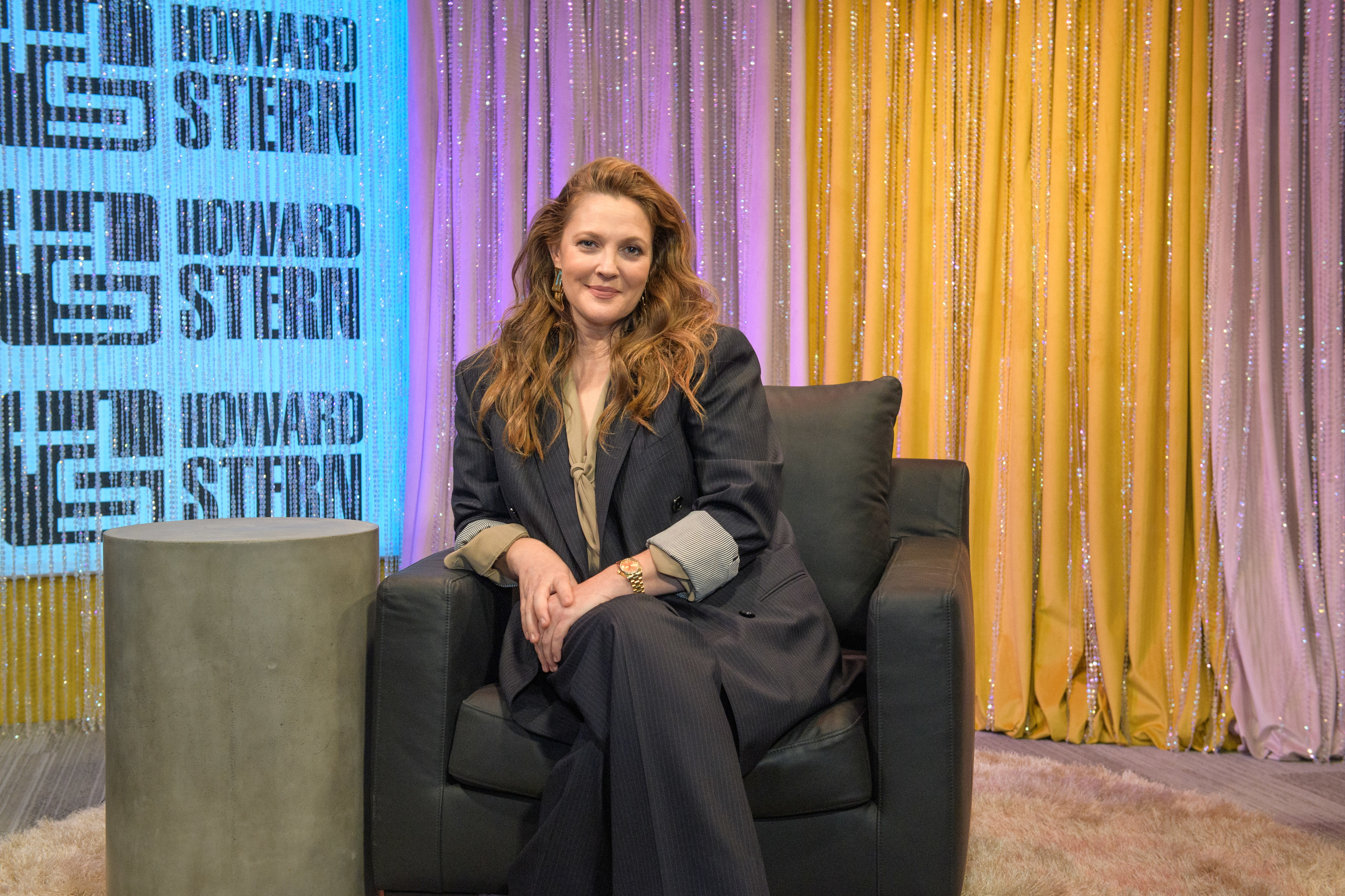 Before and After: On HGTV's “Celebrity IOU,” Drew Barrymore Adds Warmth and  Function to a Friend's Kitchen