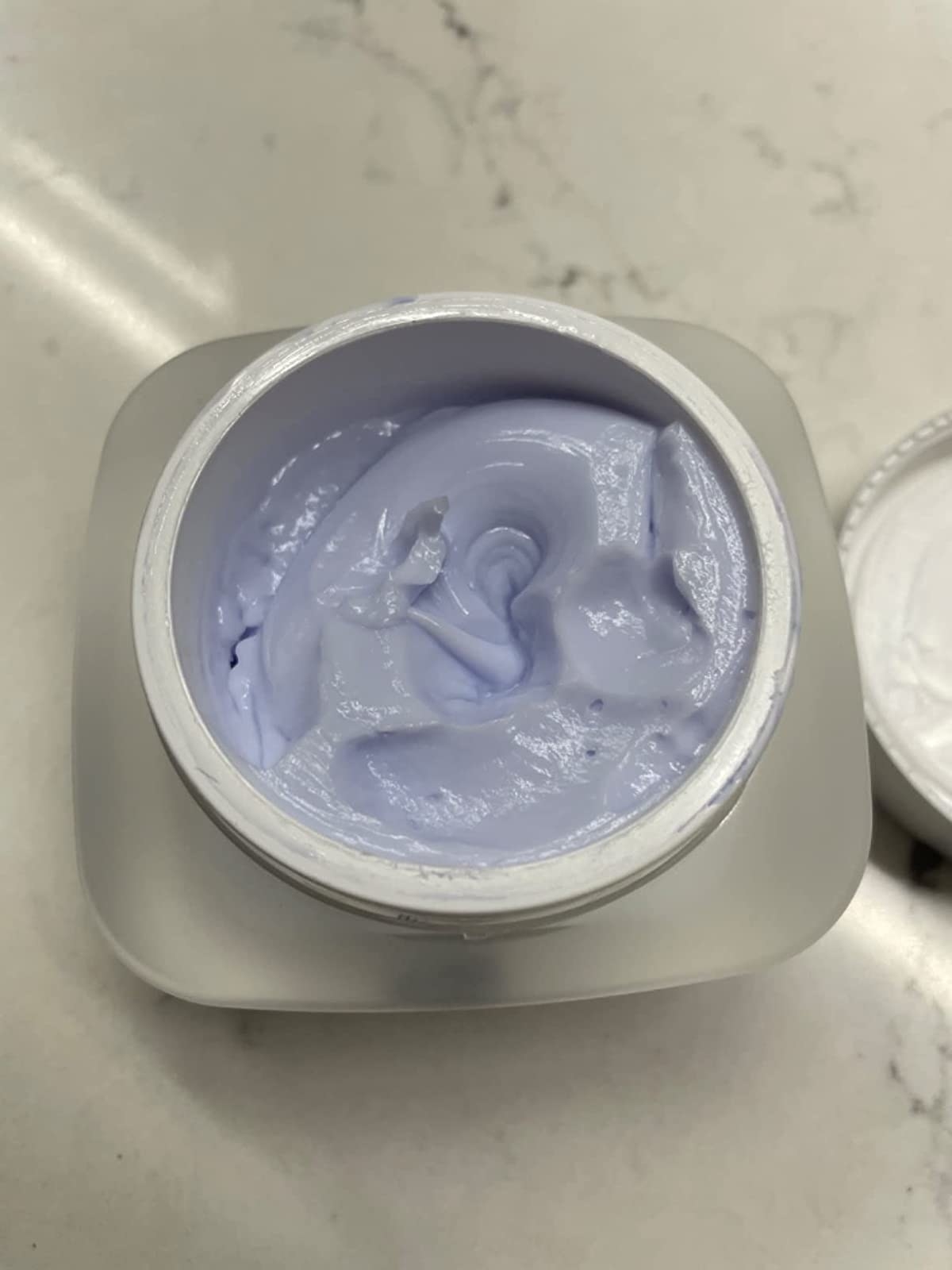 photo of the texture of the styling paste