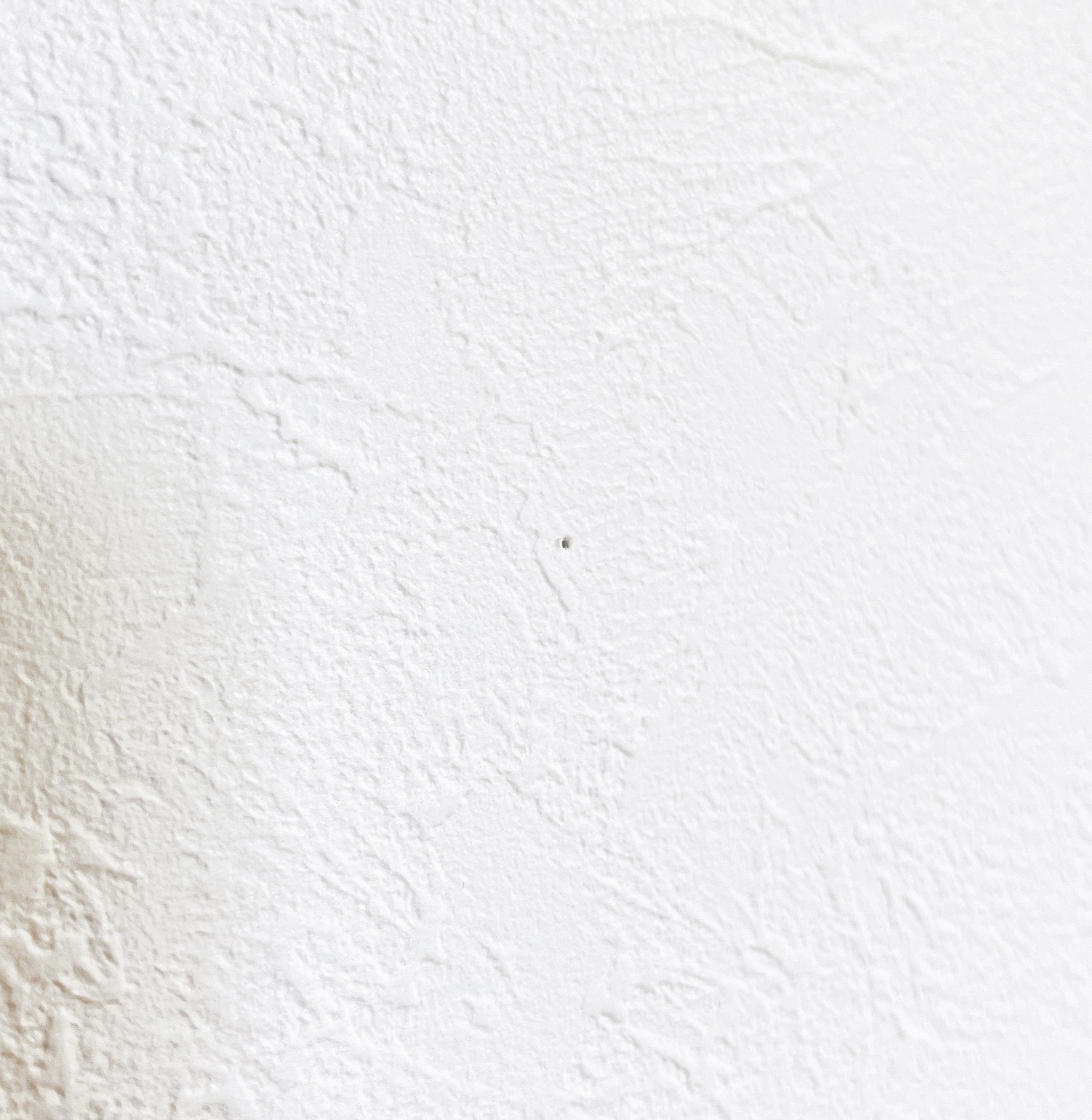 無印良品のおすすめのアイテム「壁に付けられる家具ミラー」