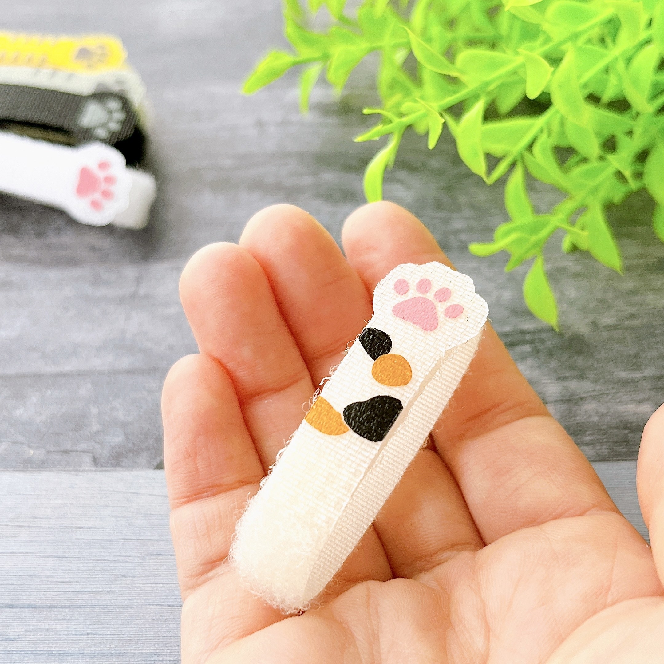 DAISO(ダイソー)のオススメ便利グッズ「ケーブルタイ(肉球柄)」