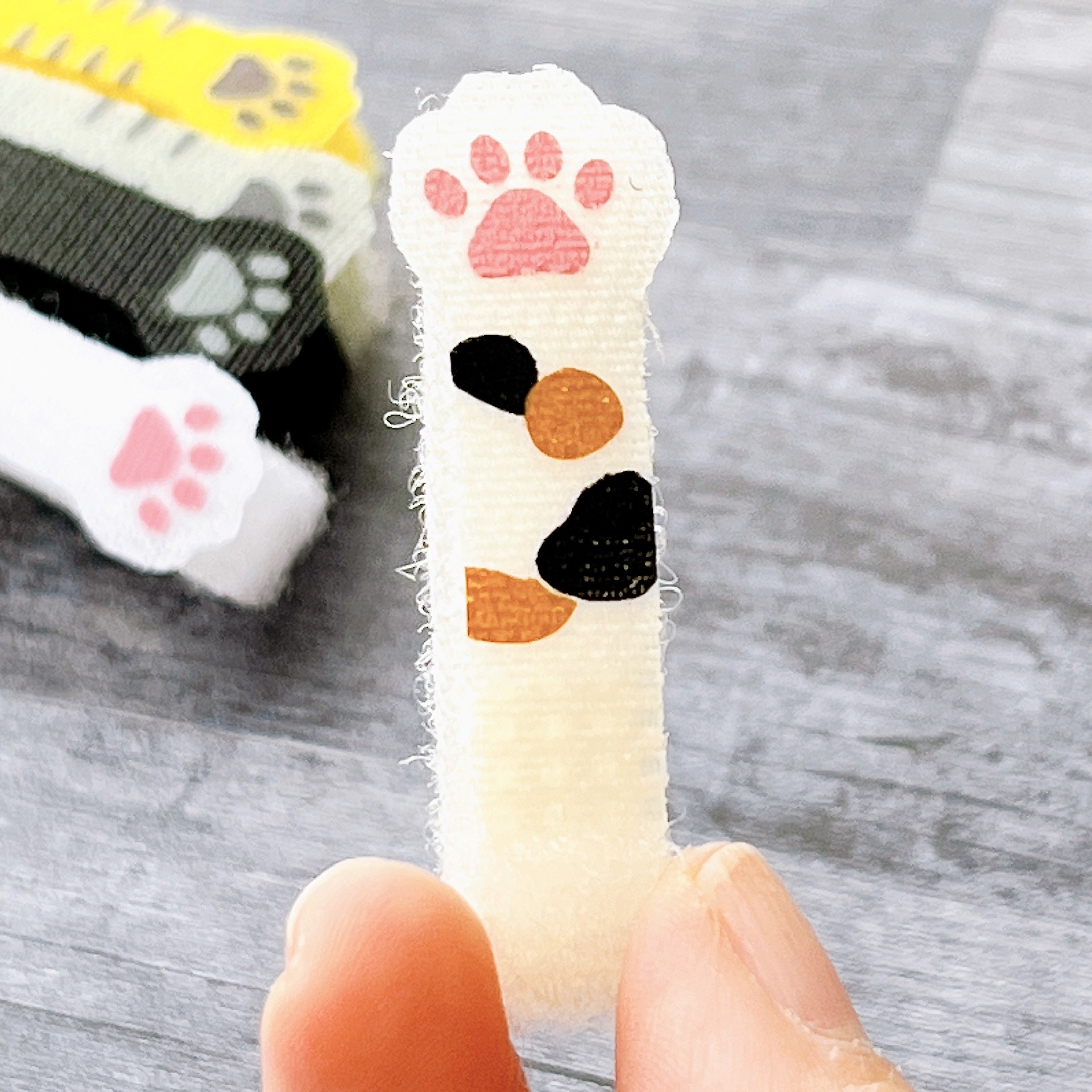 DAISO（ダイソー）のオススメ便利グッズ「ケーブルタイ（肉球柄）」