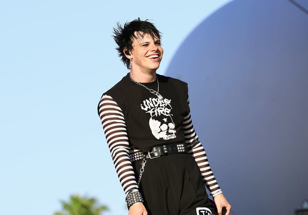 Celeb Coachella Night One Outfits