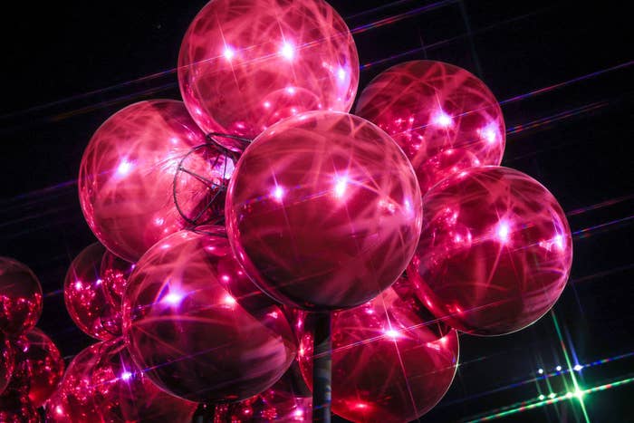 closeup of a ballon-style light fixture