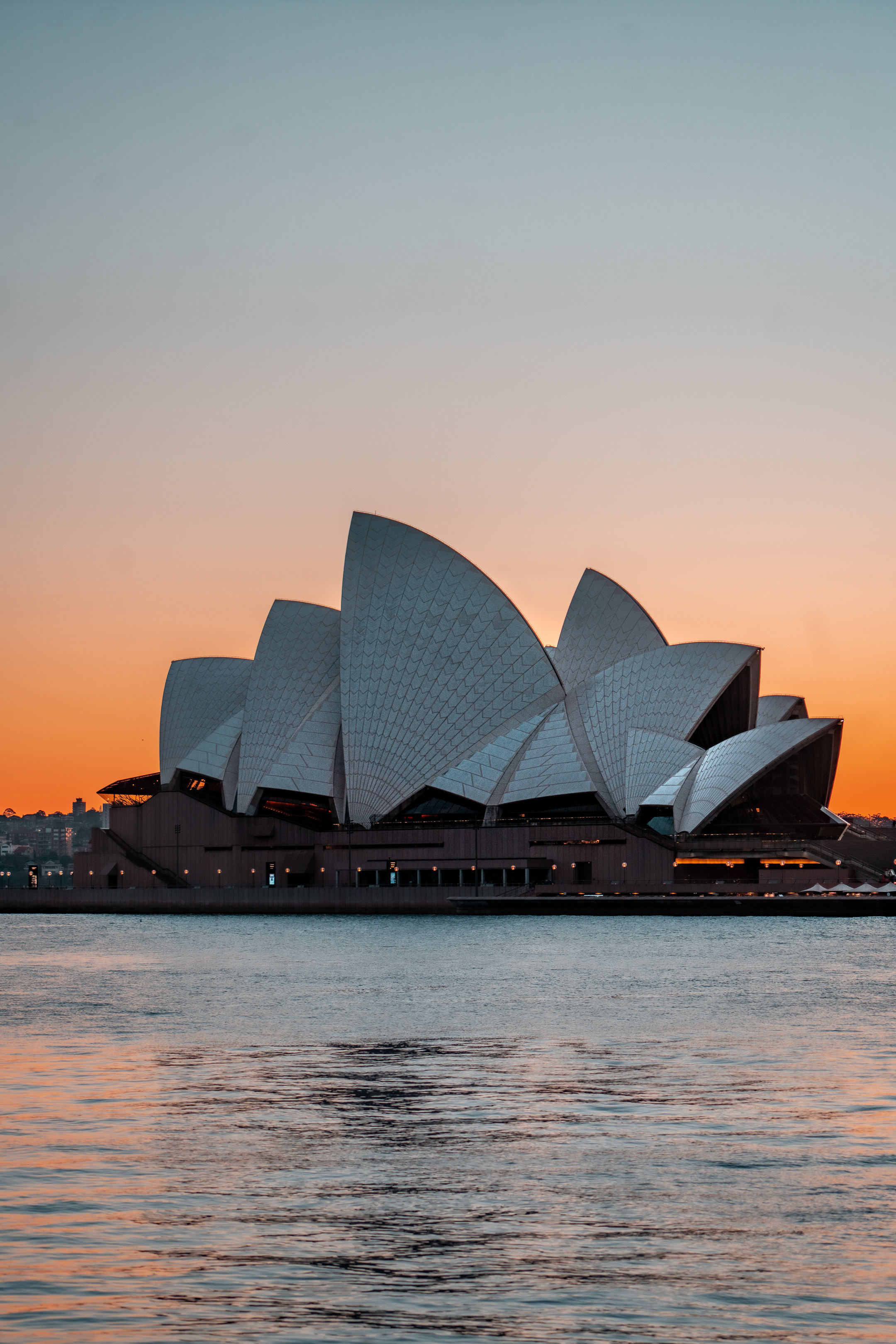 Photo of Sydney Opera House at sunrise