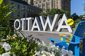 A photo of the Ottawa sign with a yellow "quiz" badge on top of it