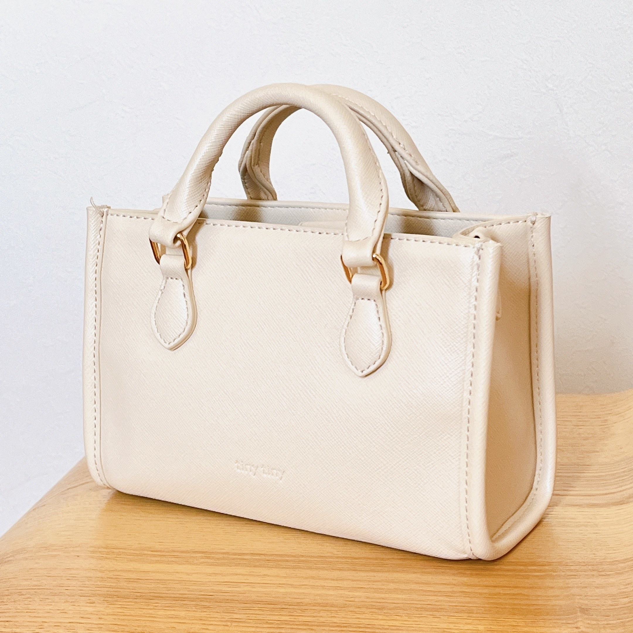 niko and&hellip;（ニコアンド）のおすすめのバッグ「2WAYスクエアトートバッグ［tiny tiny（ティニーティニー）］」