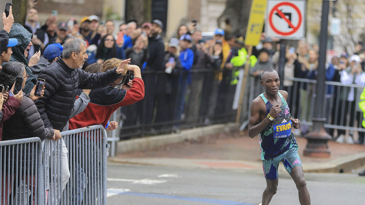 Thousands unite, run and cheer during a rainy, cool Boston Marathon: It's  a beautiful thing