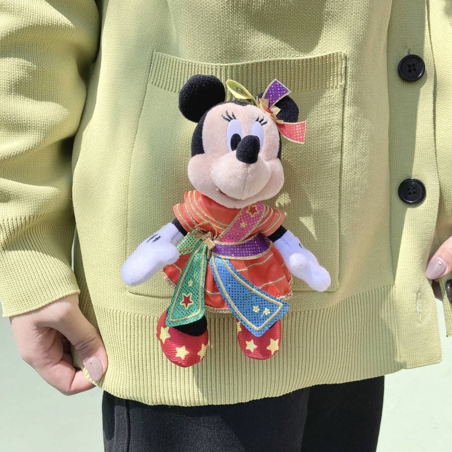 ディズニー】40周年記念の「ぬいぐるみバッジ」が可愛すぎる 