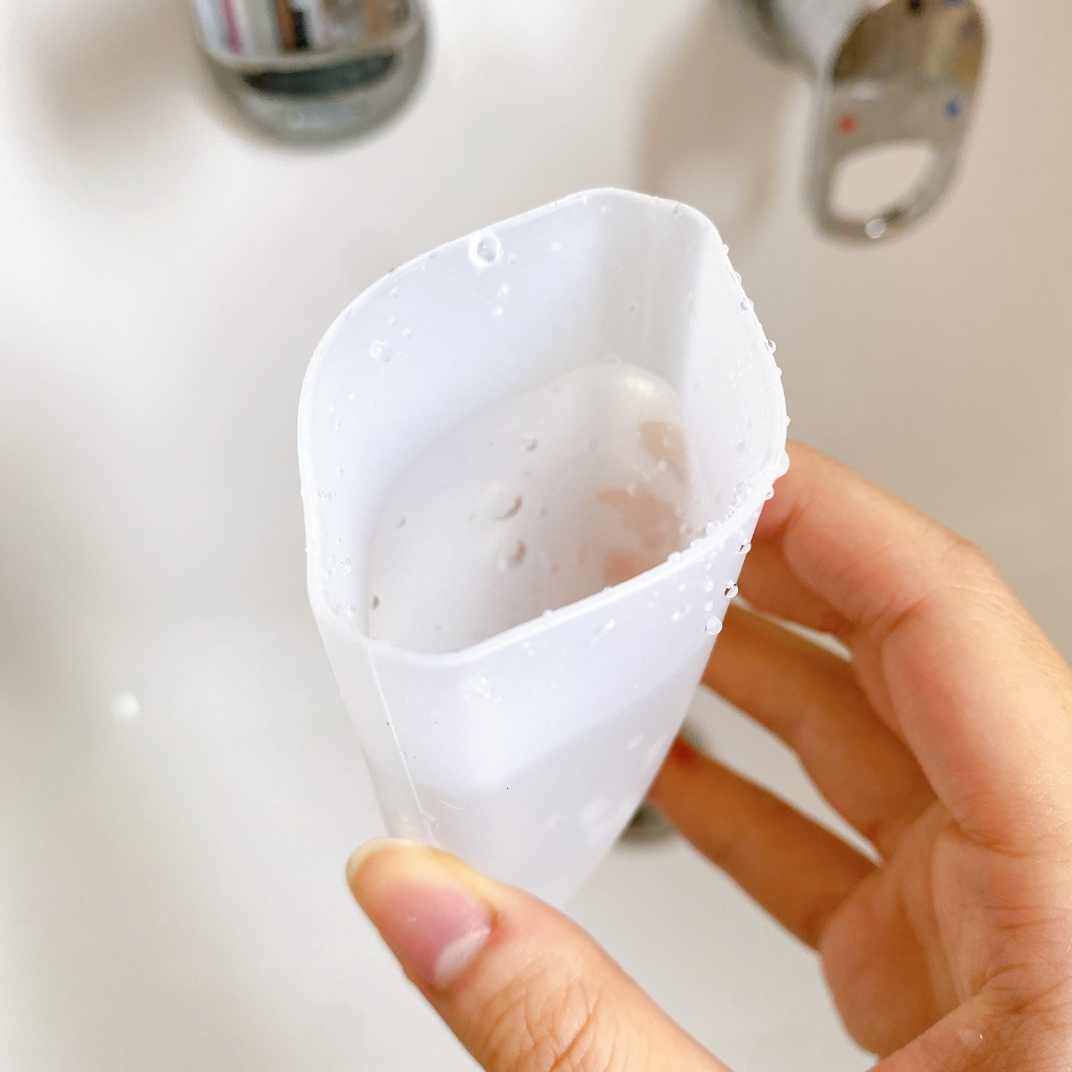 無印良品の便利アイテム「携帯用 シリコーンコップ」